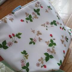 お弁当用クーラーバッグの画像