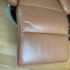 革製リクライニングソファ　の画像
