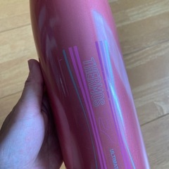 THERMOSサーモス真空ステンレスボトル水筒ピンクの画像