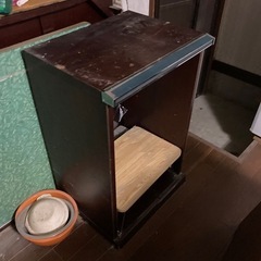 収納家具の画像