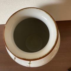 花瓶　　　陶器の画像