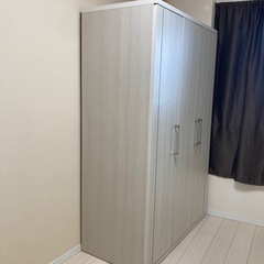 白クローゼットの画像