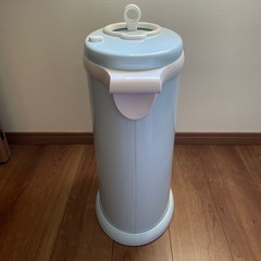 日本育児　ubbi オムツペール　ゴミ箱　青の画像