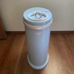 日本育児　ubbi オムツペール　ゴミ箱　青