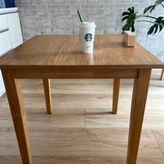 木製ダイニングテーブル2人用/お渡し日指定