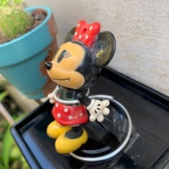 ★顔と足がぶらぶら動くミニーちゃん★ケース付の画像