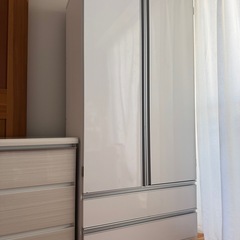洋服収納　ワードローブ　衣類収納 
