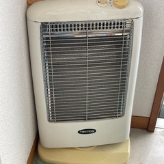 電熱ヒーターの画像