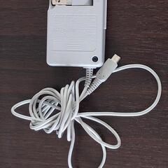  　new 3DS LL パールホワイトの画像