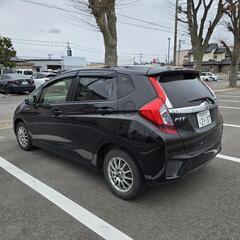 フィットハイブリッド　車検2年付き　調子良好　引き取り限定の画像