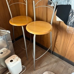 カウンターチェア2脚
