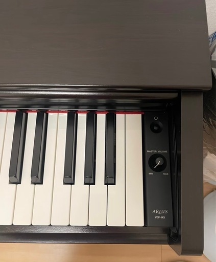 【美品】YAMAHA ARIUS YDP163電子ピアノ　椅子付き(取り引き中)