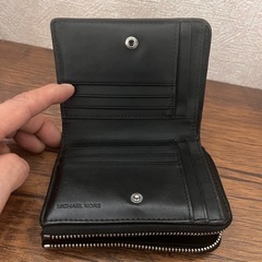 ✨【美品】MICHAEL KORS マイケルコース 折り財布✨の画像