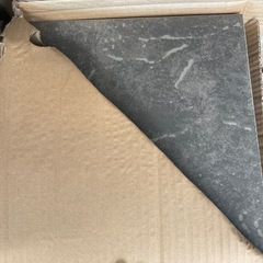 タイル300×300役70枚の画像