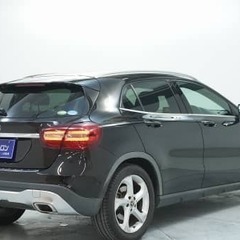 🔥（新店オトロン名古屋店）🔥　メルセデスベンツ　GLAクラス　GLA180の画像