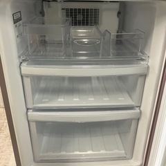 J320⭐️三菱　2014年製　２ドア　ノンフロン冷凍　冷蔵庫の画像