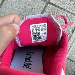 美品★21cm adidasスニーカーの画像