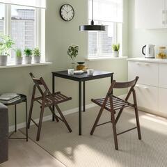 IKEA FRÖSVI フロースヴィ
折りたたみチェア ブラウンの画像