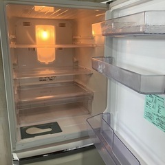 J321⭐️三菱　3ドア　2012年製　ノンフロン冷凍　冷蔵庫の画像