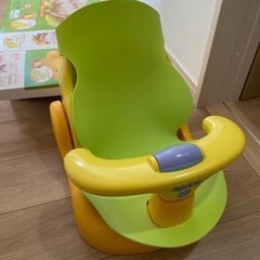 アップリカ　バスチェア　折りたたみ・リクライニング・説明書あり・箱あり