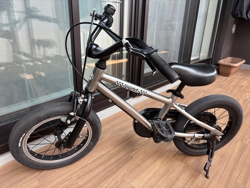 自転車 子供用 レインボー Wynn-14 BMX アルミフレーム セミ 【※決定済み】自転車 子供用 レインボー Wynn-14 ＢＭＸ アルミフレーム セミファットタイヤ 14インチ 軽量 おしゃれ 