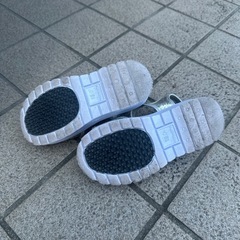 19cm★キラキラサンダルの画像