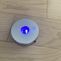 お取引中です　フィギュアディスプレイに　LED 3色の画像