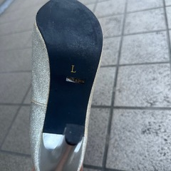 シルバー グリッター ハイヒールの画像