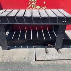 ガーデンベンチ2台　縁台　木製　屋外　の画像