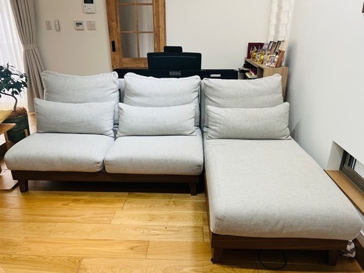 ニトリ　2.5人用布張りソファ　(FK02)