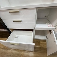 【軽トラック90分無料貸し出し/お値下げ】食器棚の画像