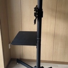 テレビスタンドの画像