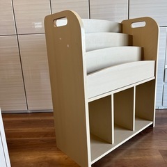 本棚の画像