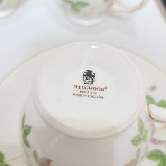 【ウェッジウッド】ワイルド ストロベリー ティーカップ&ソーサー (リー)の画像