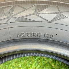 【8月末までセール】新型プリウス　ライズ　ロッキー　195/65R16 92Q 4本　交換工賃込み　トーヨータイヤ　GIZ2の画像
