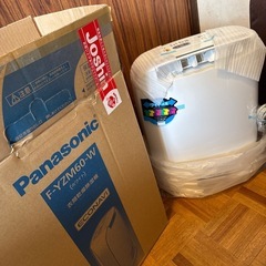 【新品】Panasonic 衣類乾燥除湿機　F-YZM60 ホワイトの画像