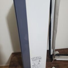 コイズミ　ウィンドエアコン 冷房専用 近場配達　可　KAW-1662の画像