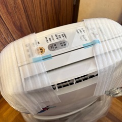【新品】Panasonic 衣類乾燥除湿機　F-YZM60 ホワイトの画像