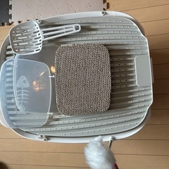 【新品】猫トイレ話題の2way式　0円に値下げしました。の画像