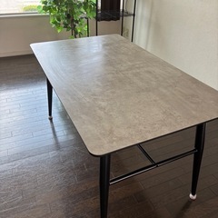 中古】宇都宮市のダイニングテーブルを格安/激安/無料であげます