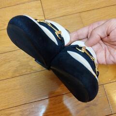 美品！パンプス 紺/白 24cmの画像