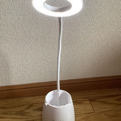 電気スタンドの画像