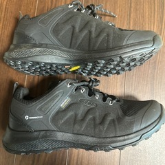 KEEN スニーカー 24.5cmの画像