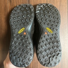 KEEN スニーカー 24.5cmの画像