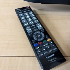 TOSHIBA 32インチ　テレビの画像