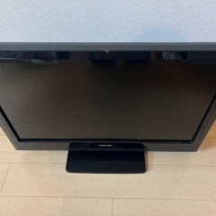 TOSHIBA 32インチ　テレビ