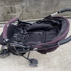 アップリカ　ベビーカー　A型B型兼用の画像