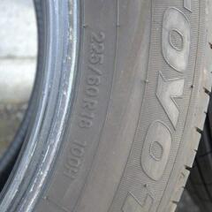 新車外しトーヨータイヤ4本セット225/60R18の画像