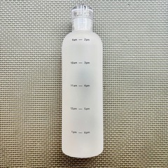 未使用品　タイムマーカー付きウォーターボトル の画像