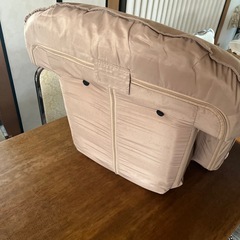 座椅子100円の画像